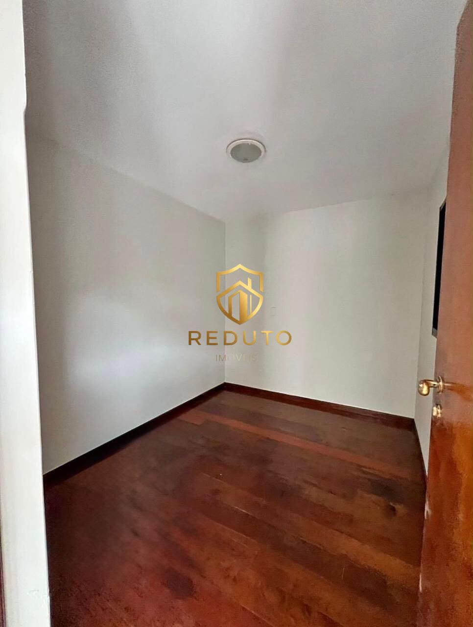 Casa, 6 quartos, 360 m² - Foto 9