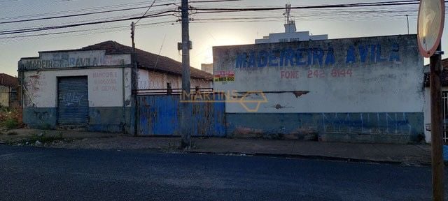 Loja-Salão, 1000 m² - Foto 1