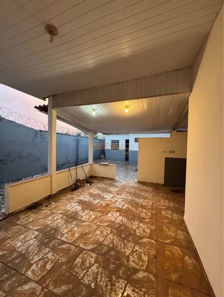 Casa, 3 quartos, 220 m² - Foto 3