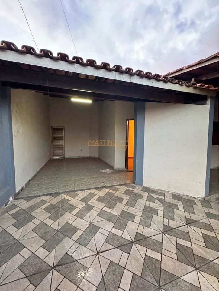 Casa, 3 quartos, 220 m² - Foto 1