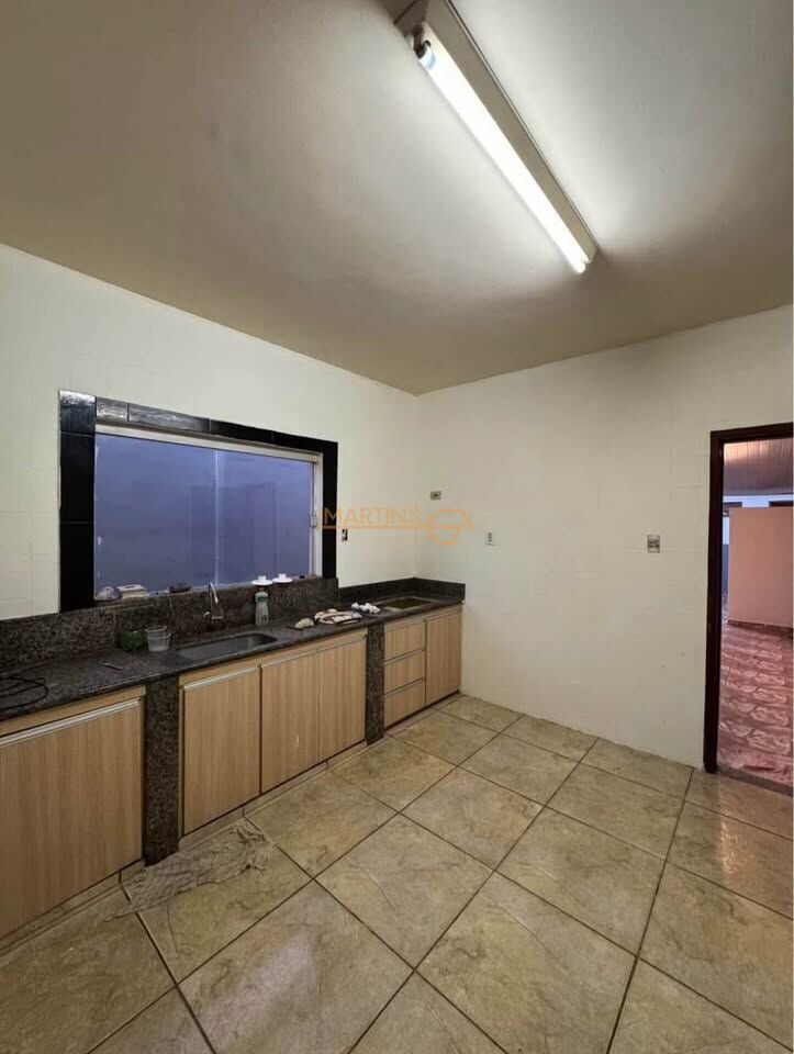 Casa, 3 quartos, 220 m² - Foto 4