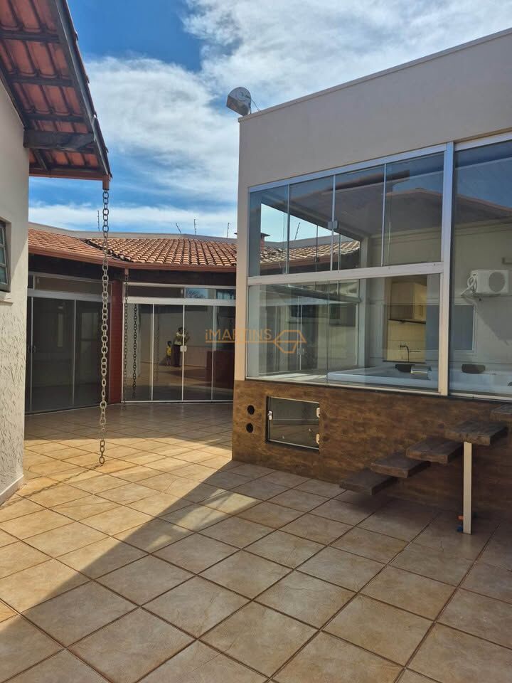 Casa, 3 quartos, 408 m² - Foto 47