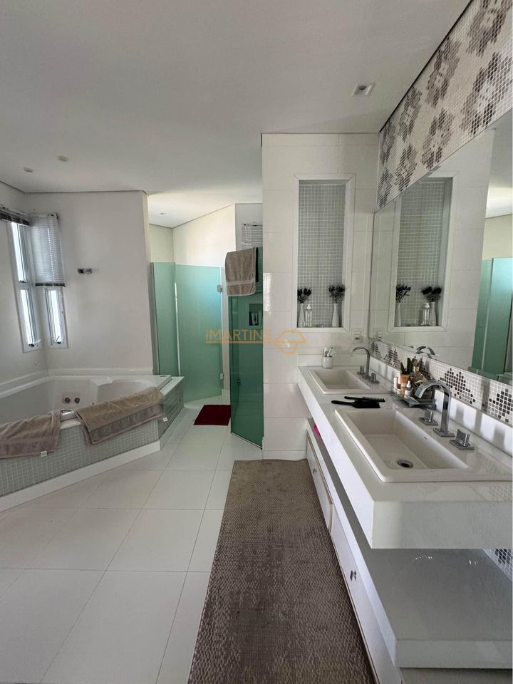 Casa, 3 quartos, 310 m² - Foto 3