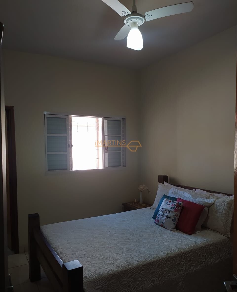 Casa, 3 quartos, 94 m² - Foto 1