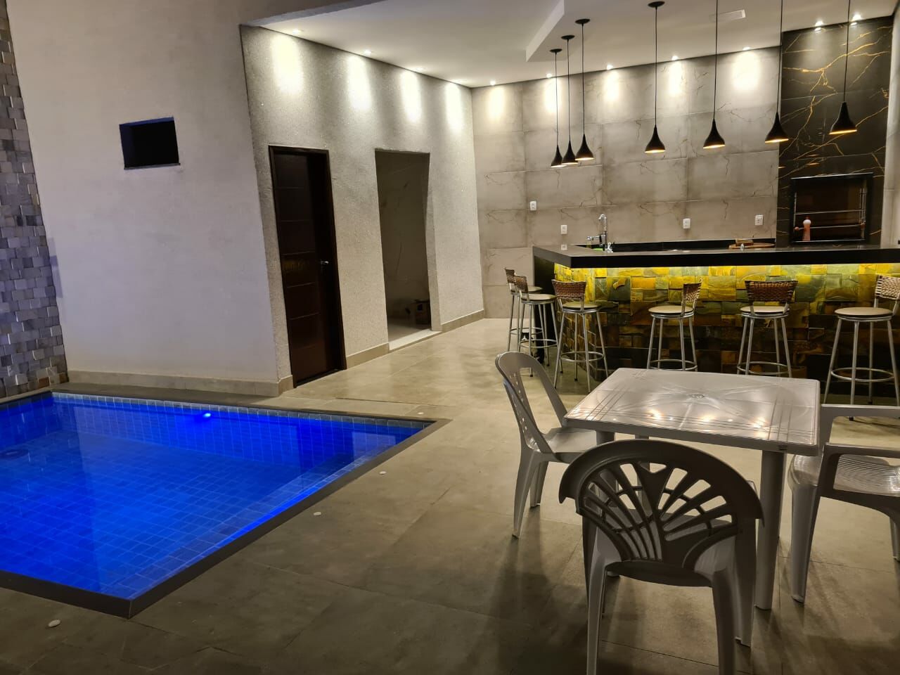 Casa, 2 quartos, 200 m² - Foto 22