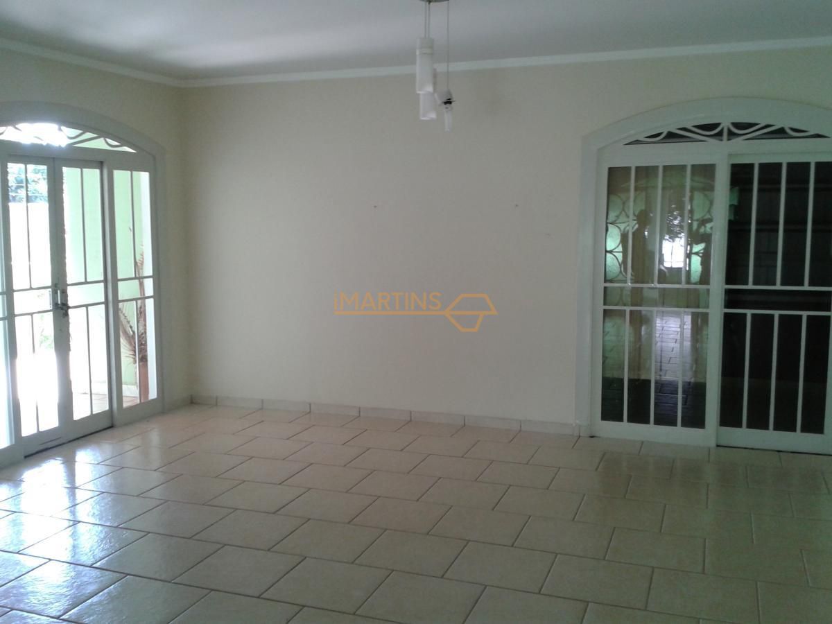 Casa, 3 quartos, 5555 m² - Foto 3