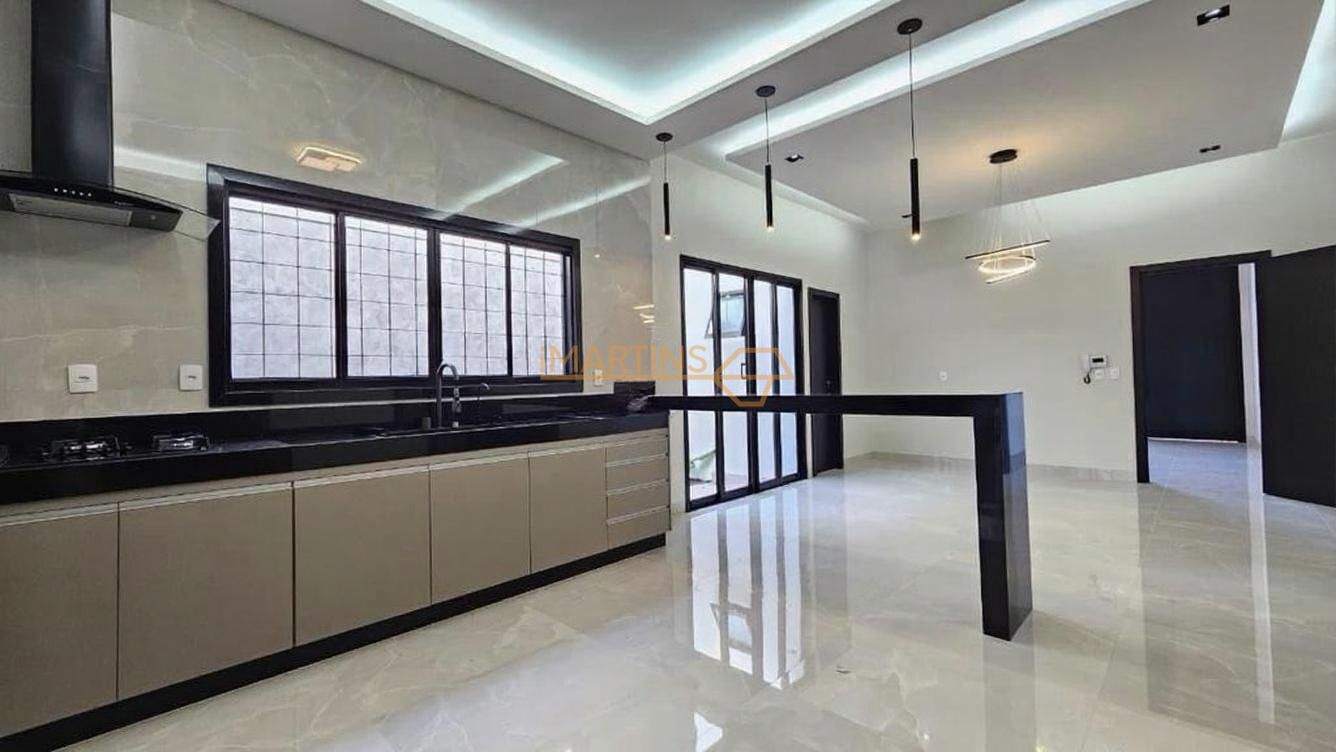 Casa, 3 quartos, 257 m² - Foto 4