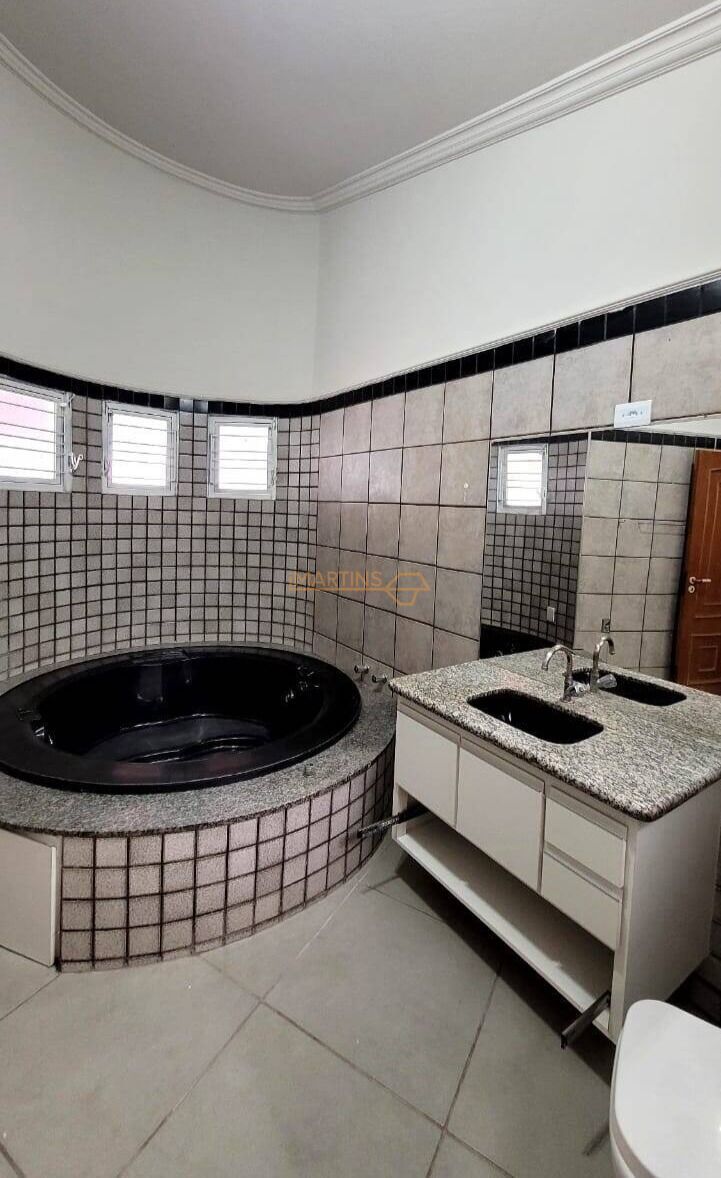 Casa, 3 quartos, 511 m² - Foto 3