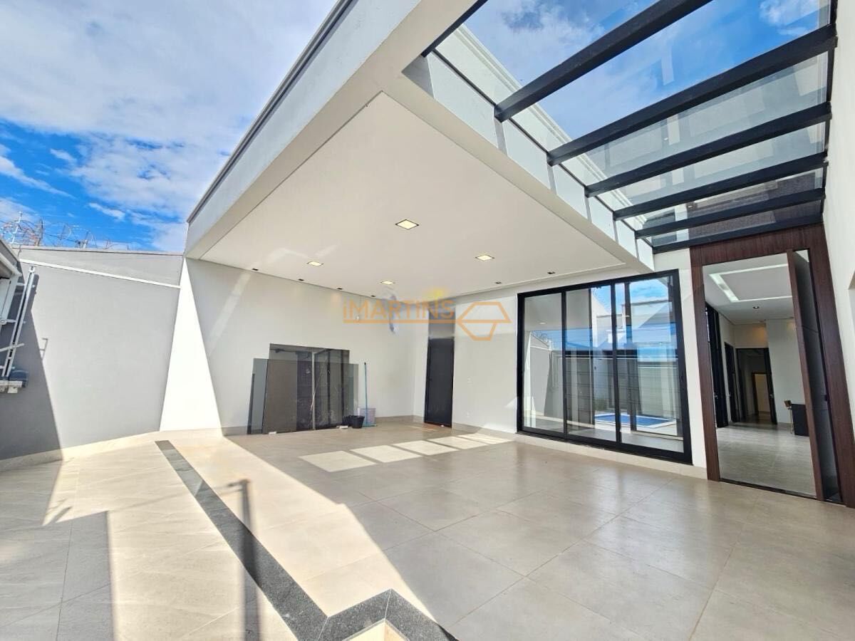 Casa, 3 quartos, 300 m² - Foto 1