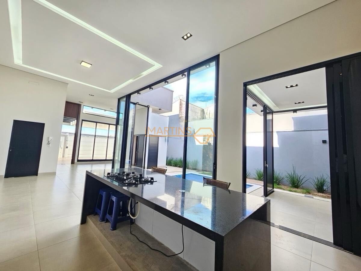 Casa, 3 quartos, 300 m² - Foto 3