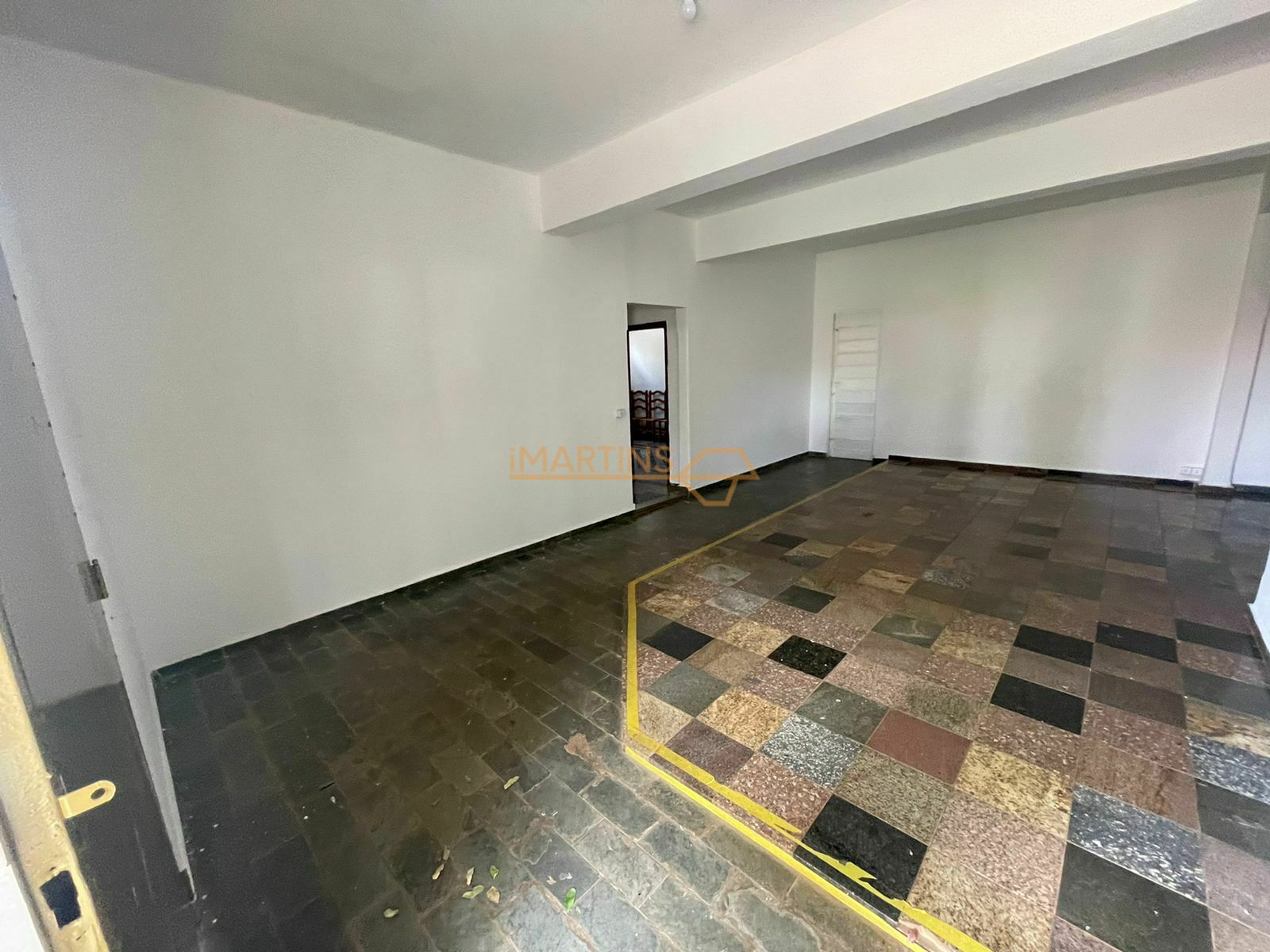 Casa, 3 quartos, 301 m² - Foto 2