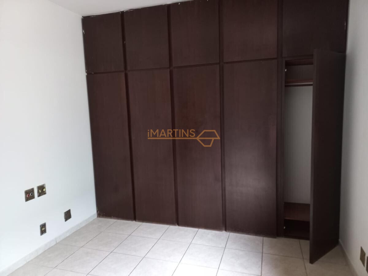 Casa, 4 quartos, 360 m² - Foto 36
