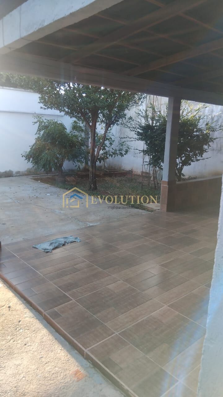 Casa, 3 quartos, 110 m² - Foto 2
