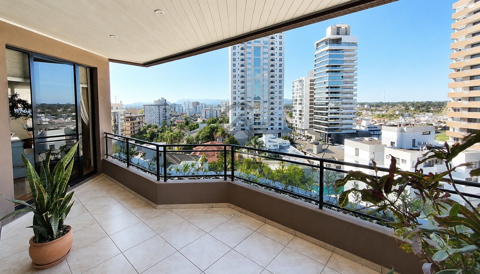 Apartamento, 4 quartos, 306 m² - Foto 1