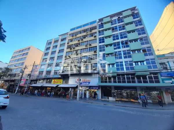 Sala comercial à venda no bairro Centro em Nova Friburgo/RJ
