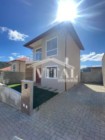 Casa à venda no bairro Nova Suiça em Nova Friburgo/RJ