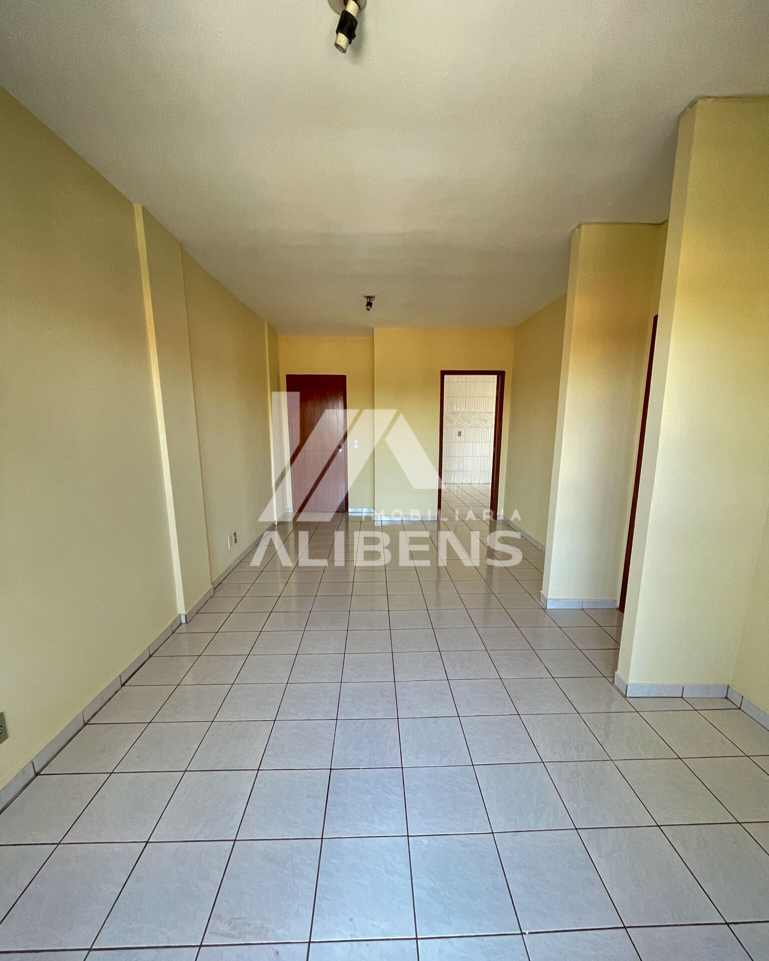 Apartamento com 2 quartos para aluguel — foto 4 de 19