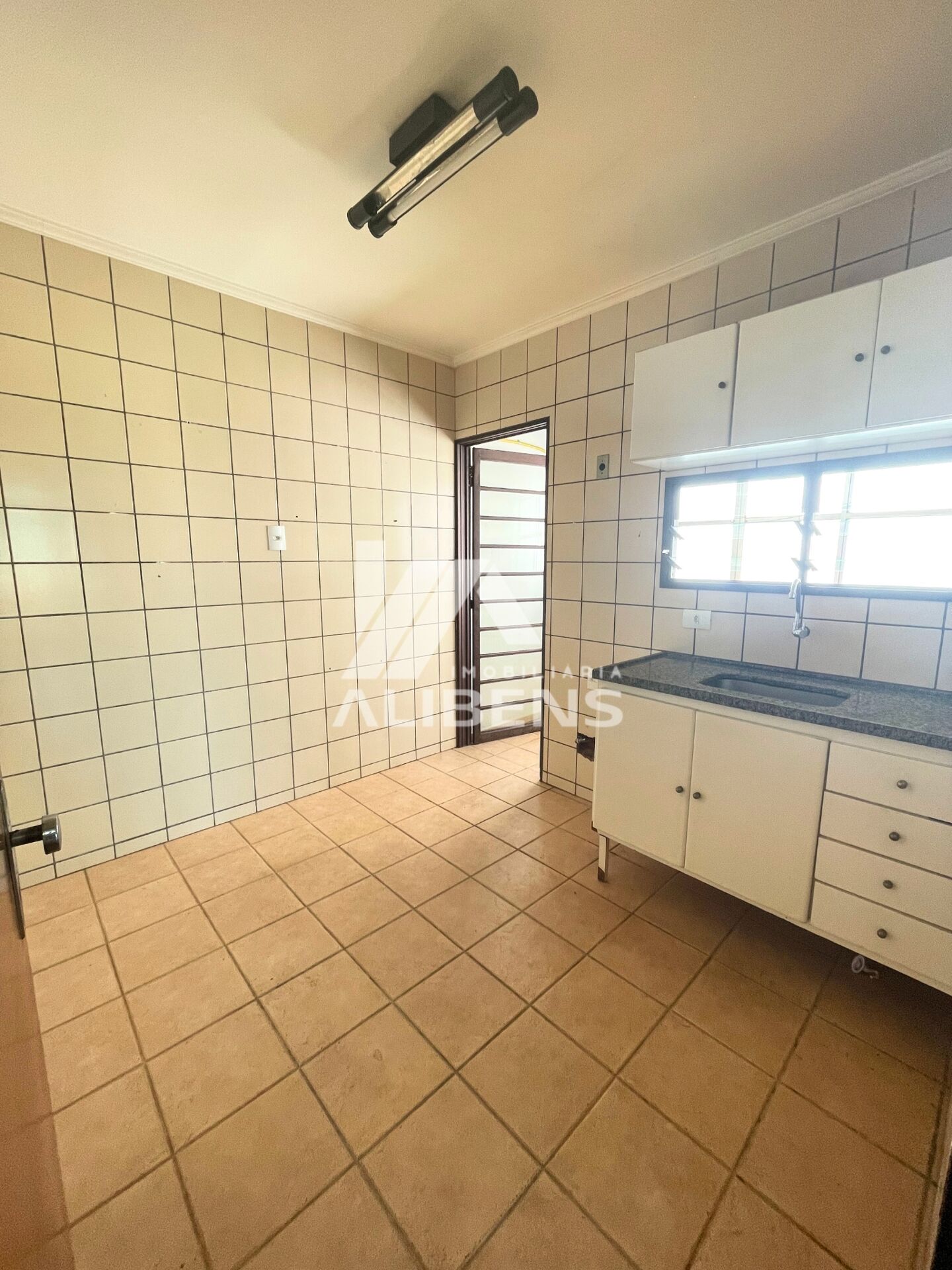 Apartamento com 2 quartos à venda, 65m² — foto 15 de 18