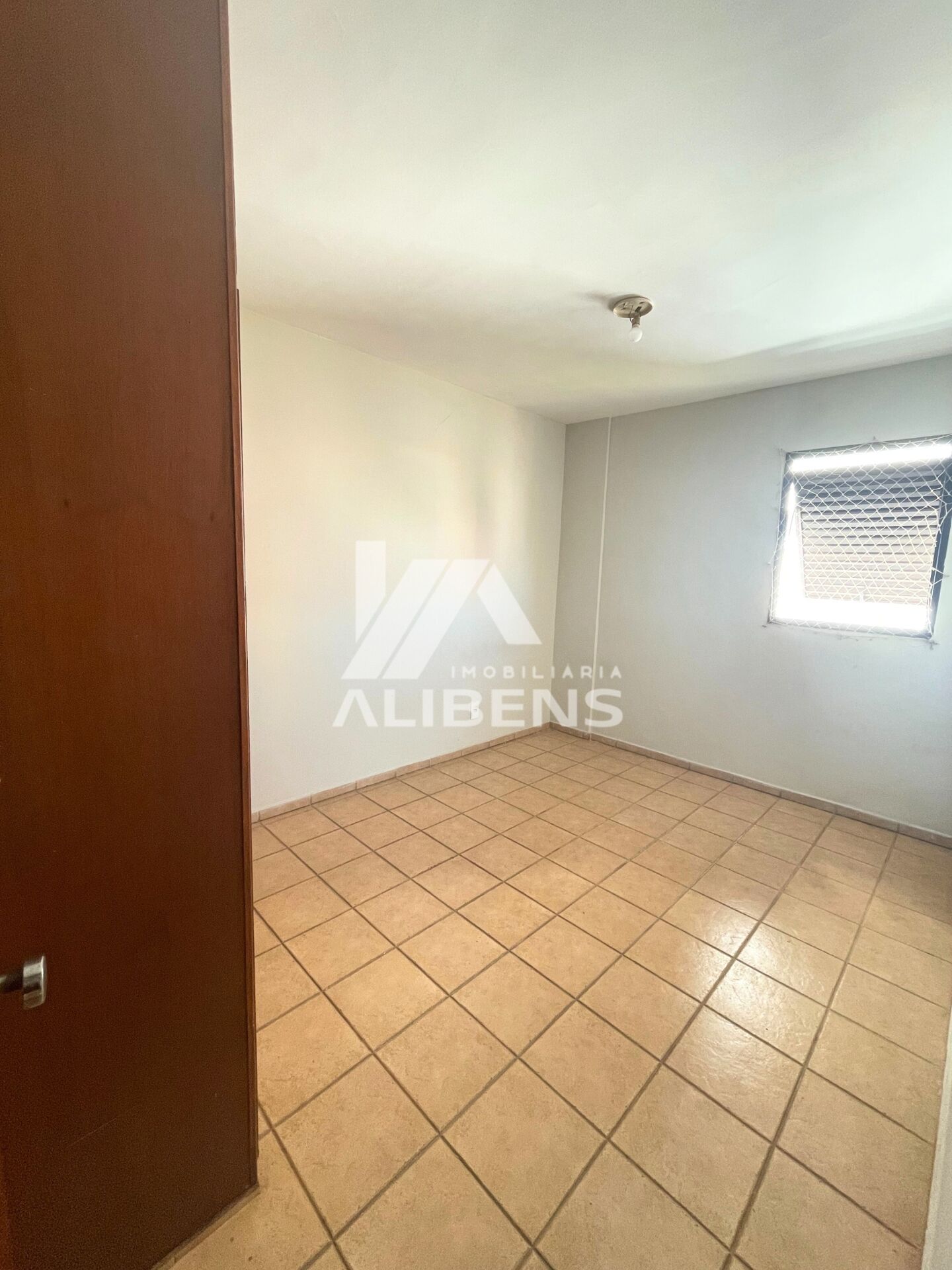 Apartamento com 2 quartos à venda, 65m² — foto 9 de 18