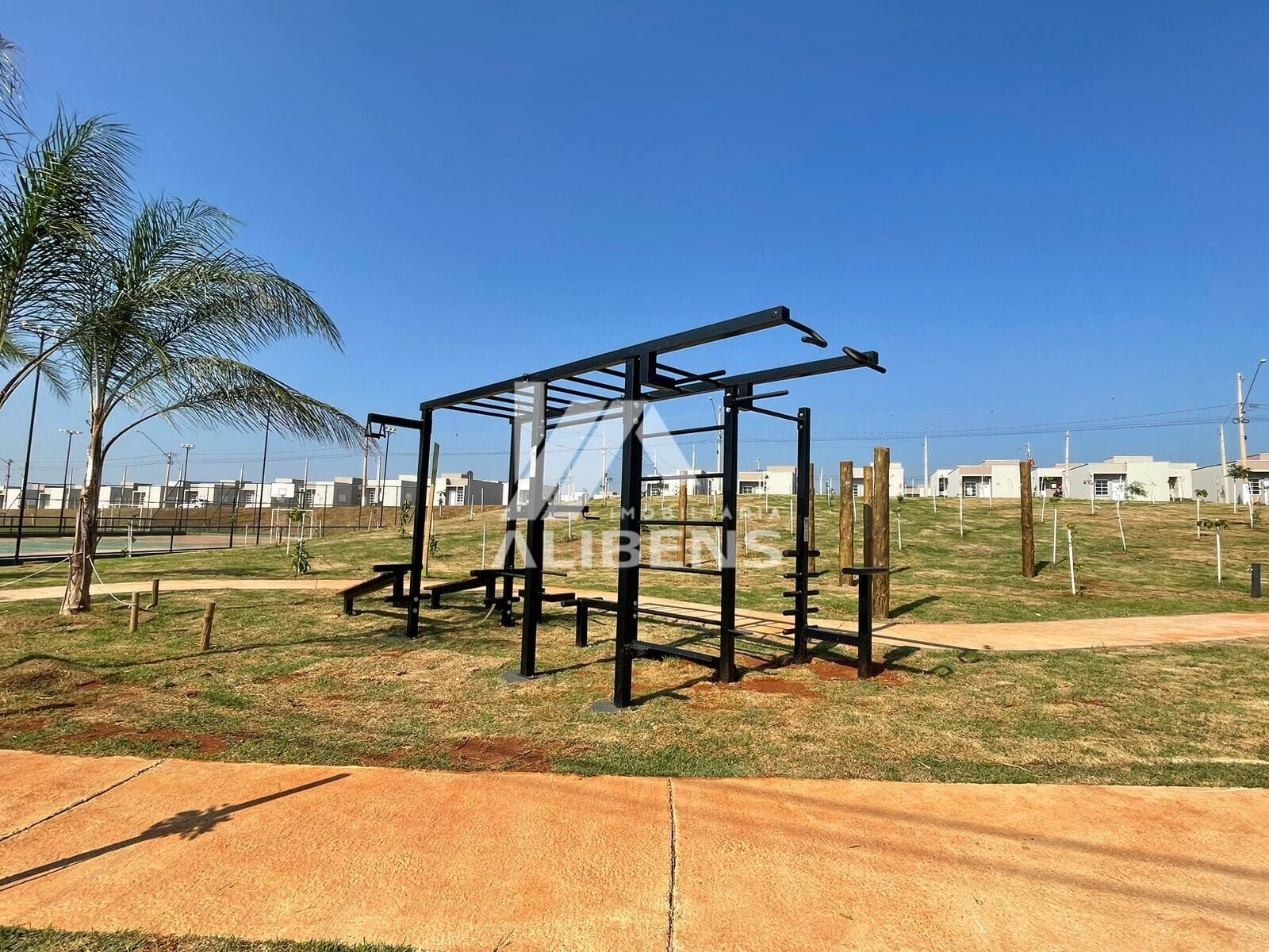 Casa com 2 quartos para aluguel, 47m² — foto 13 de 16