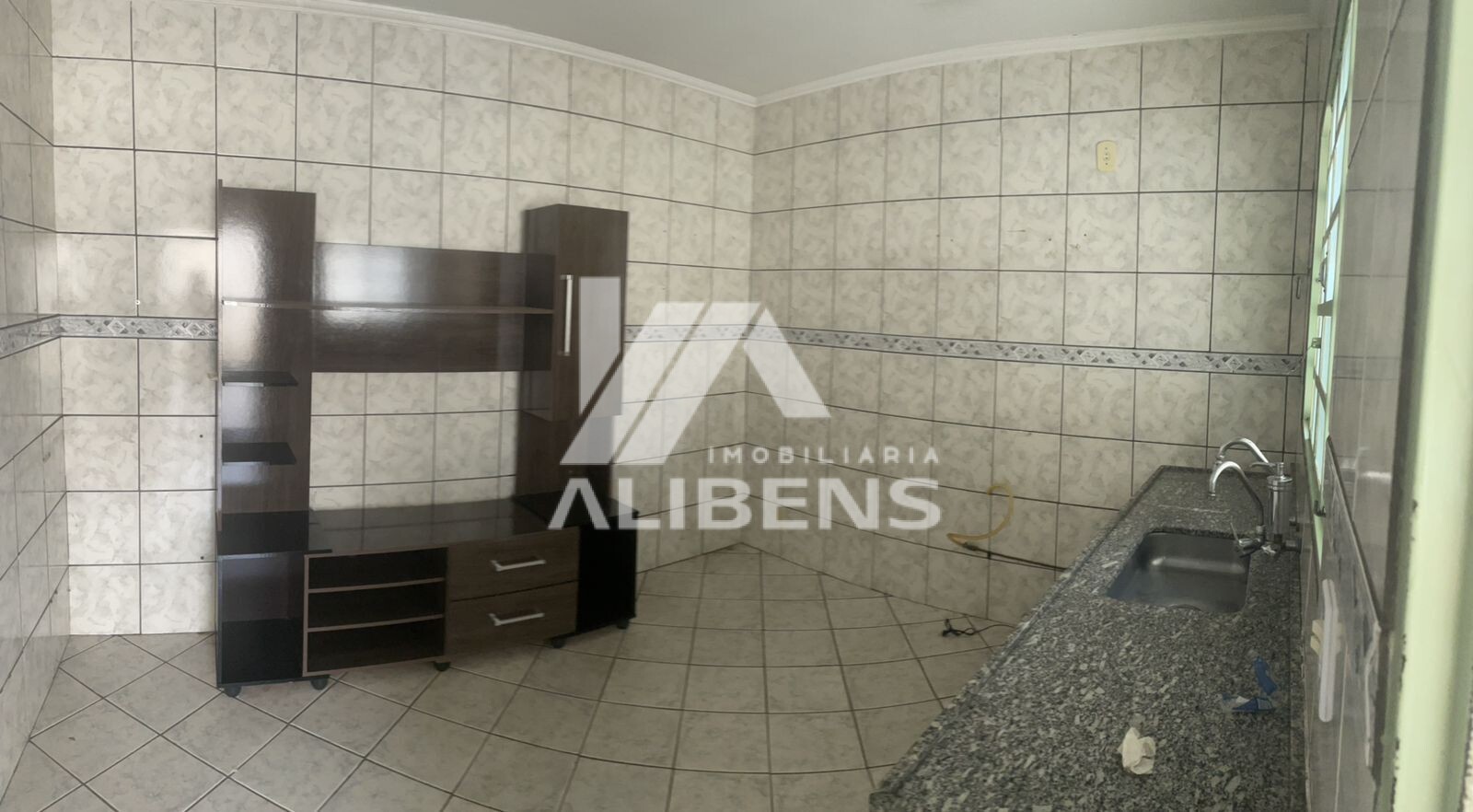Casa com 5 quartos à venda, 214m² — foto 12 de 14