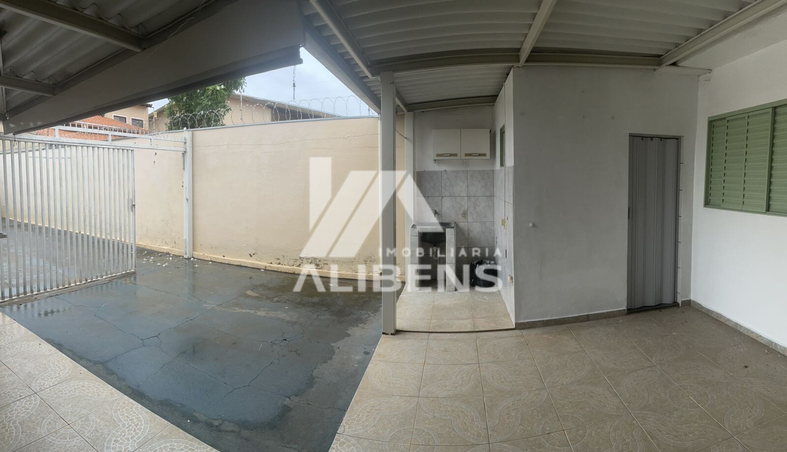 Casa com 5 quartos à venda, 214m² — foto 5 de 14