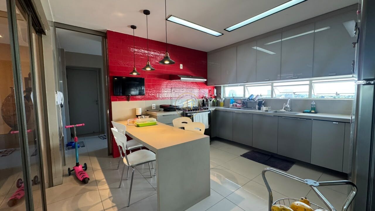 Apartamento, 4 quartos, 215 m² - Foto 10