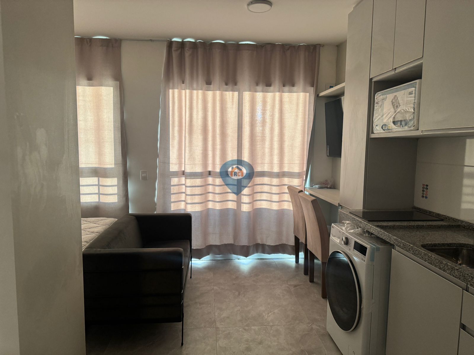 Apartamento, 1 quarto, 28 m² - Foto 2