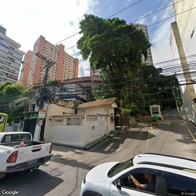 Imagem estática do "Street View" da localização