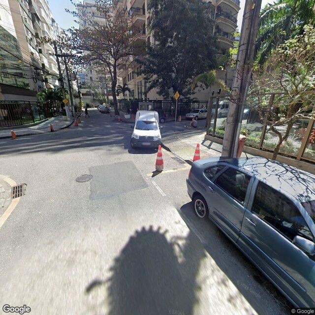 Imagem estática do "Street View" da localização