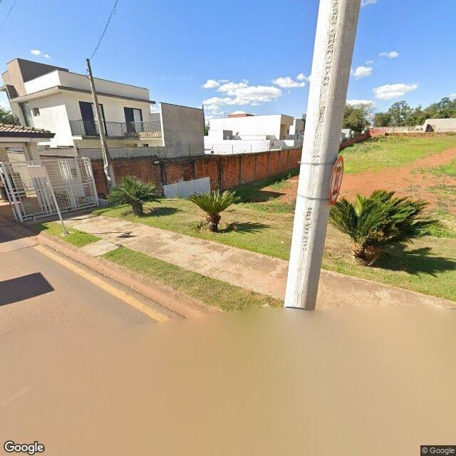 Imagem estática do "Street View" da localização