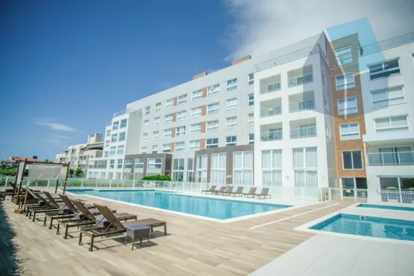Excelente Apartamento  de 2 suítes no Porto Ingleses Residence - Pé na Areia
