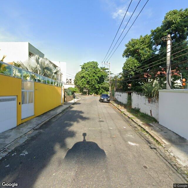 Imagem estática do "Street View" da localização