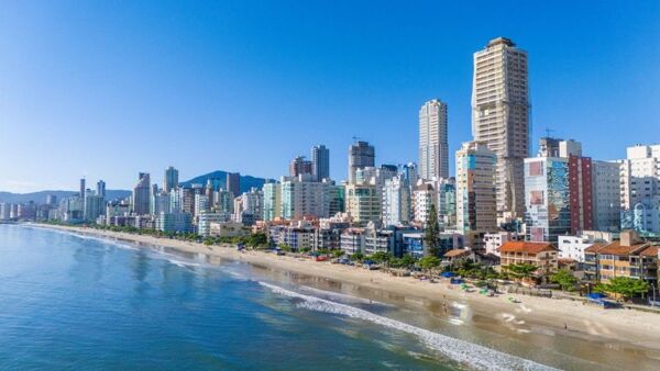 Costa Esmeralda: Tudo Sobre Itapema e Porto Belo, as Joias do Litoral Catarinense