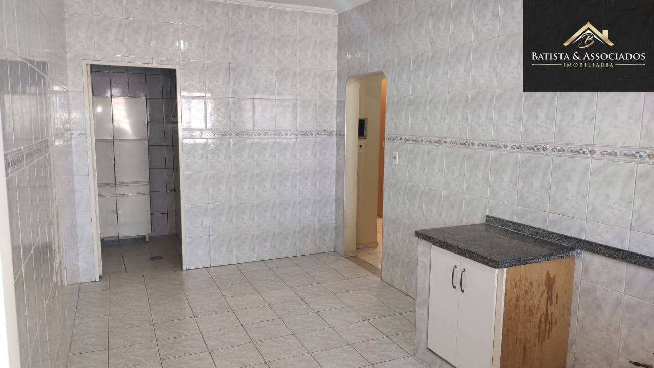 Casa, 2 quartos, 204 m² - Foto 22