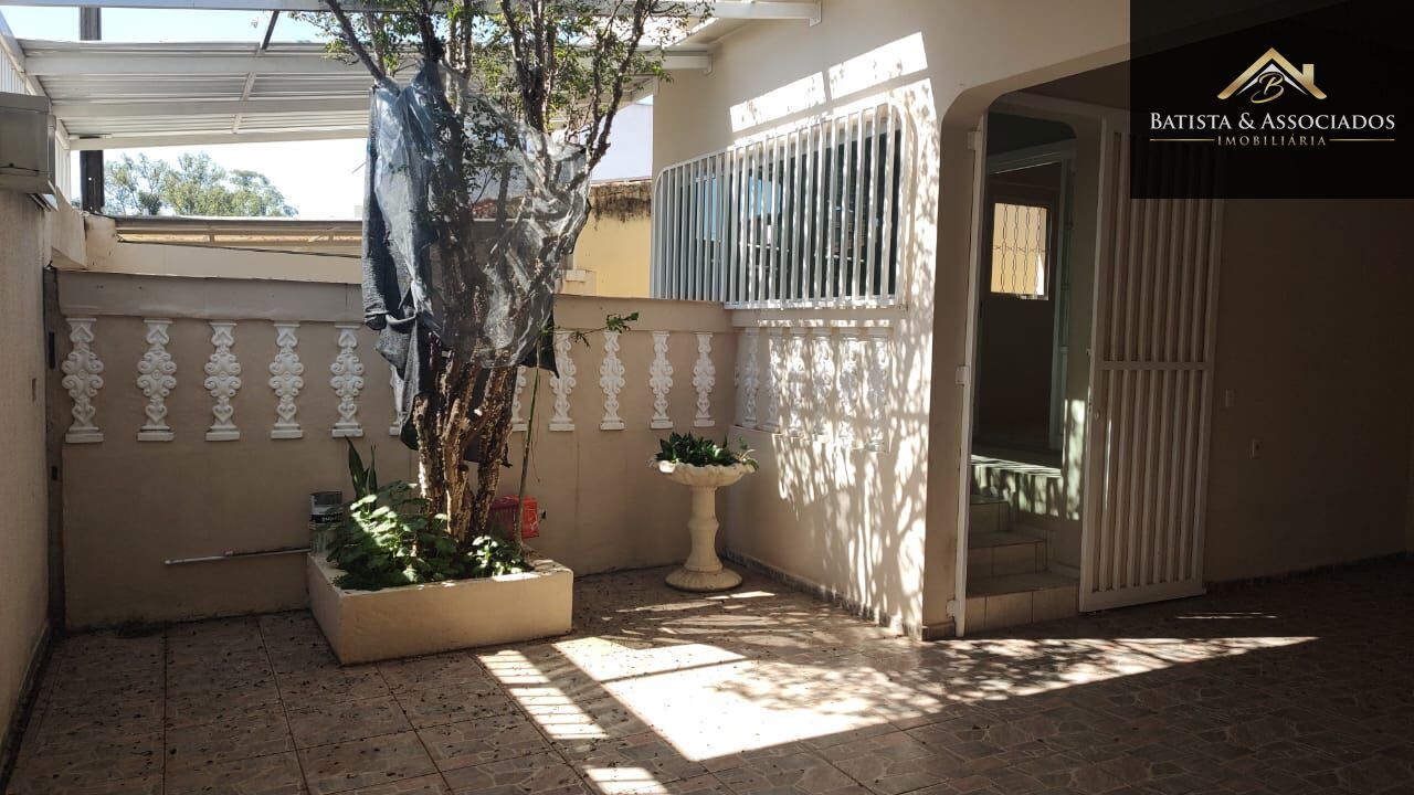 Casa, 2 quartos, 204 m² - Foto 3