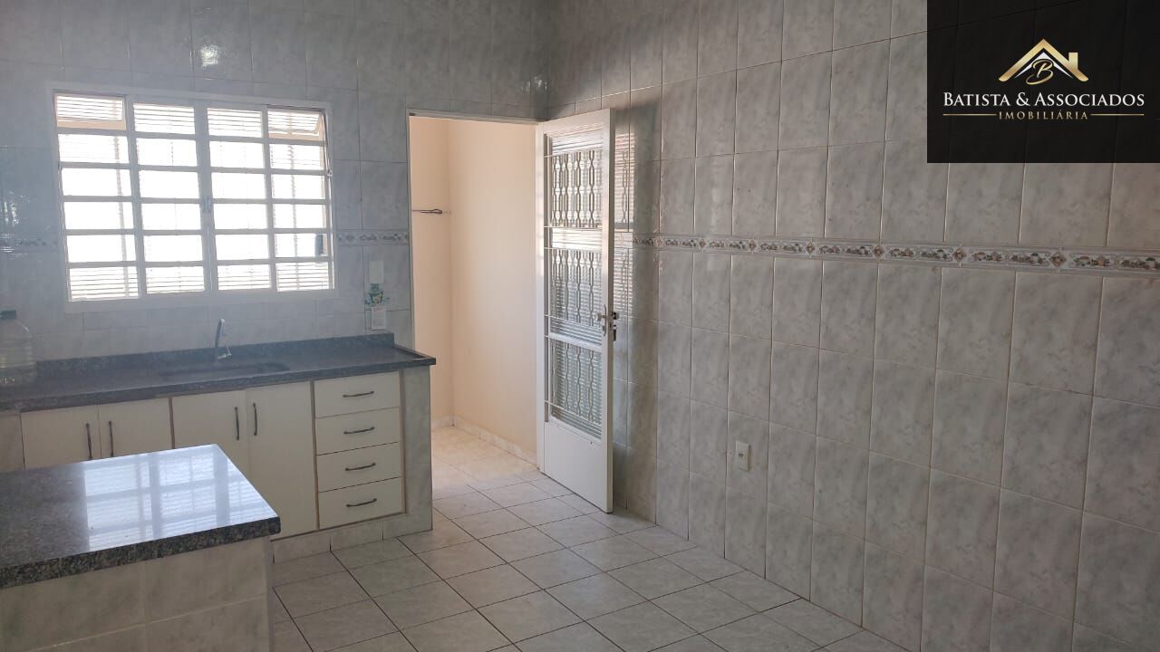 Casa, 2 quartos, 204 m² - Foto 18