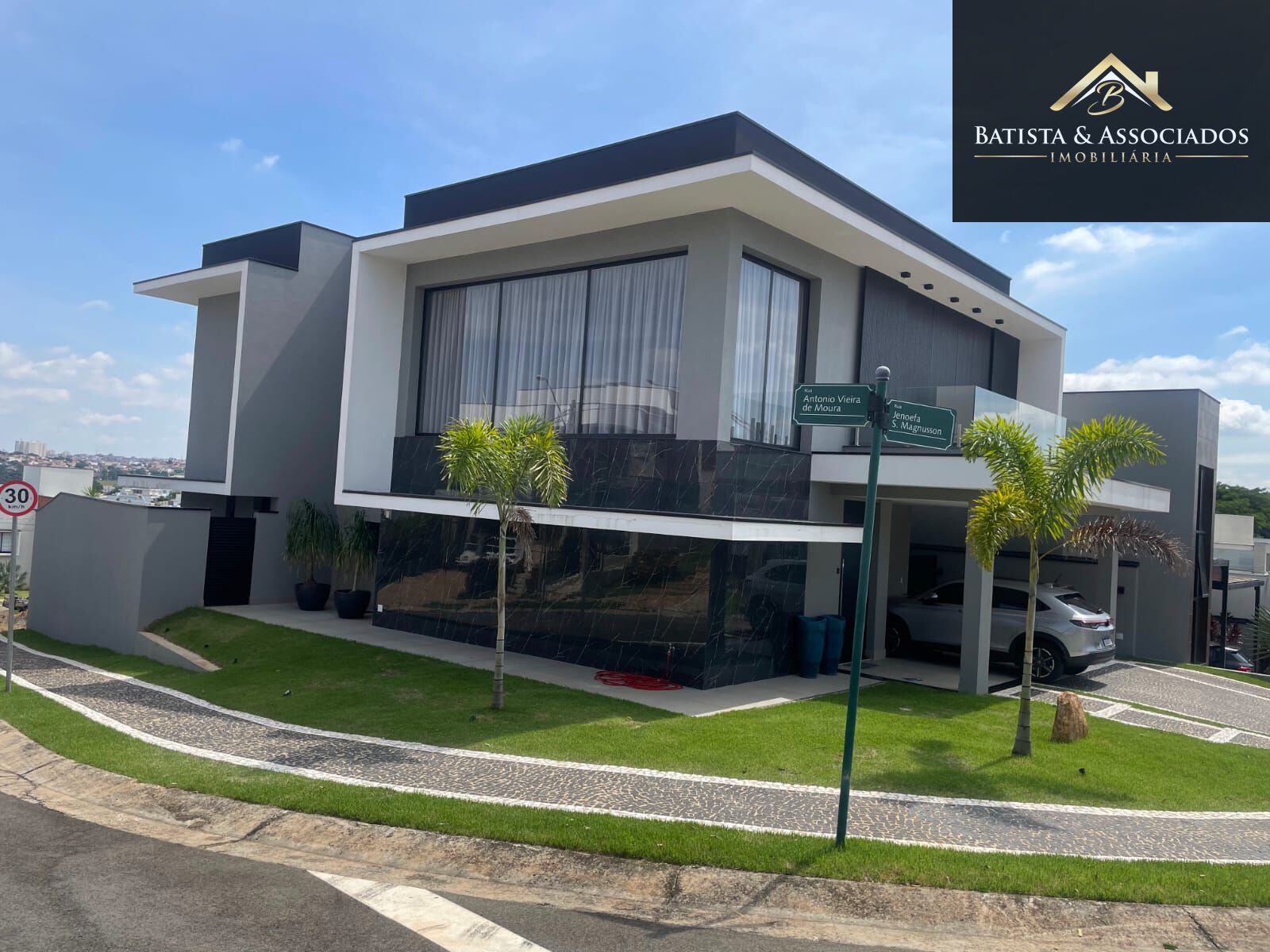 Casa, 3 quartos, 303 m² - Foto 2