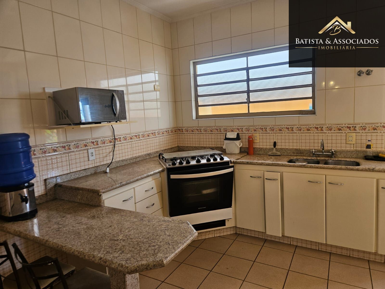 Casa, 4 quartos, 236 m² - Foto 8