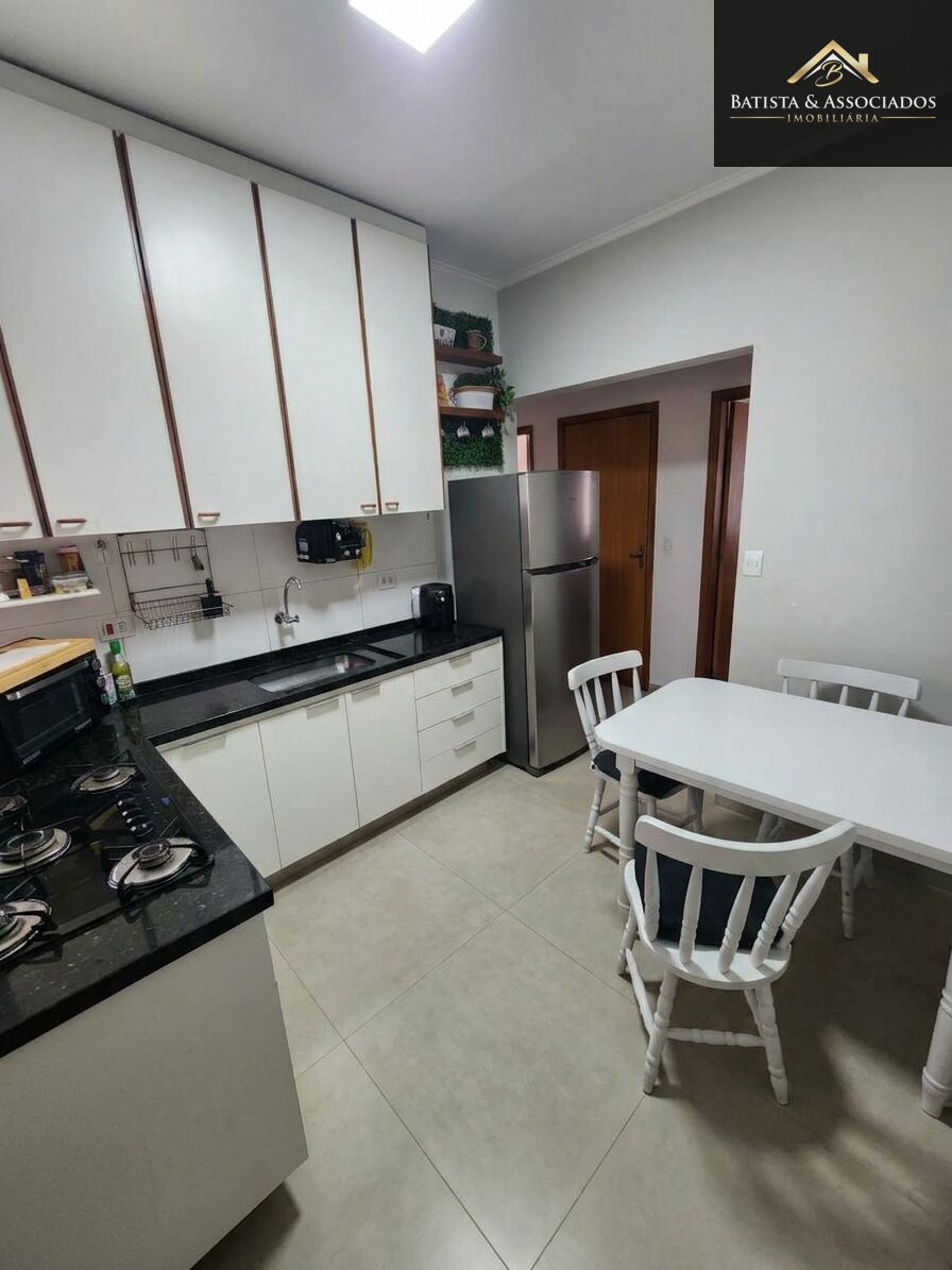 Casa, 3 quartos, 192 m² - Foto 14