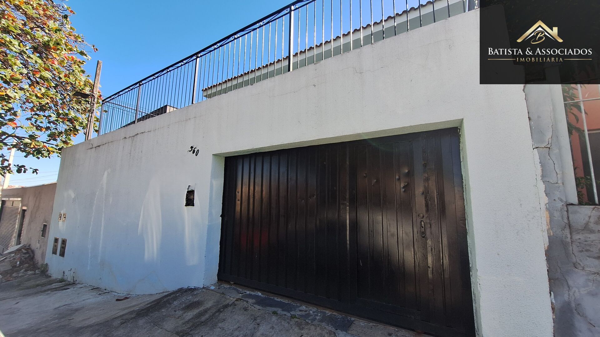 Casa, 4 quartos, 146 m² - Foto 1