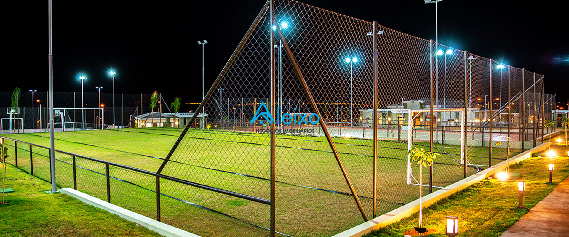 Terreno / Lote / Condomínio à venda, 365m² — foto 13 de 17