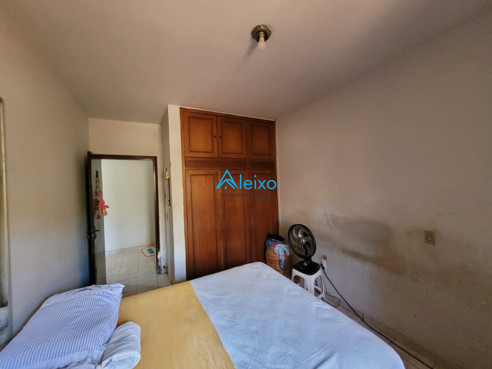 Casa com 3 quartos à venda — foto 6 de 8