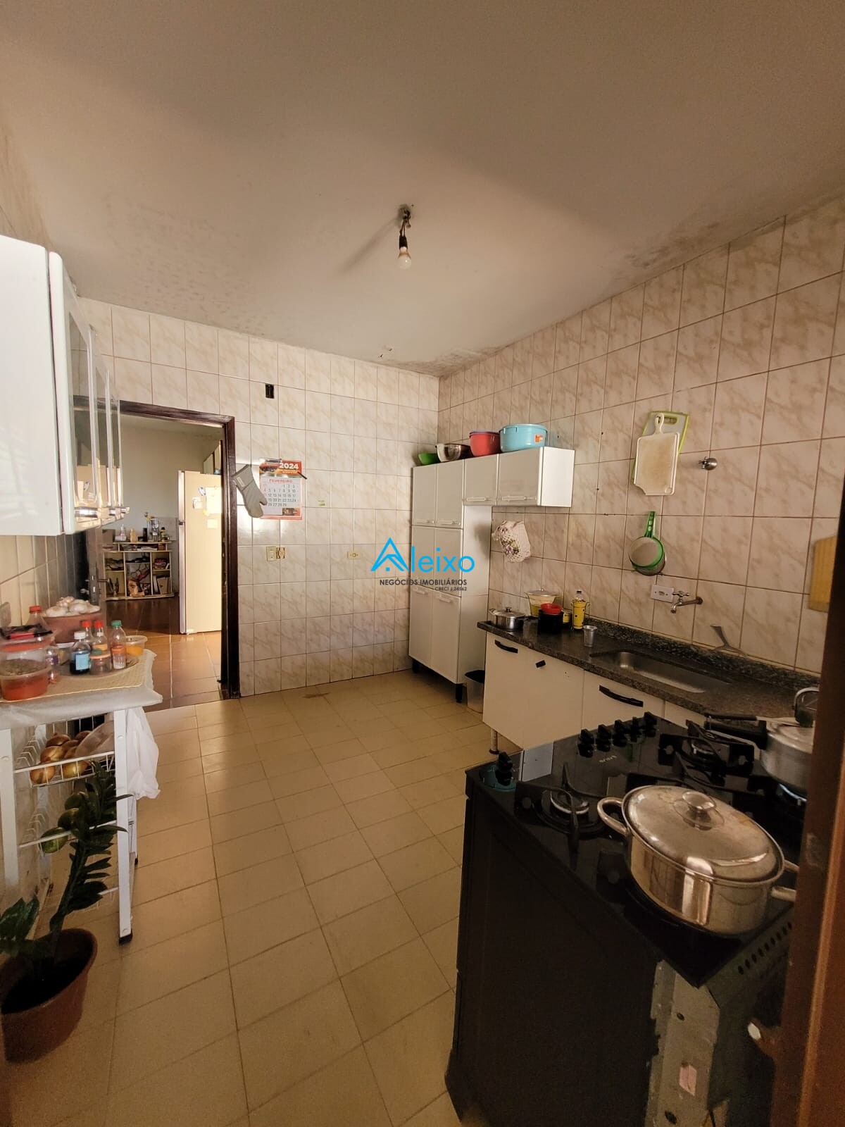 Casa com 3 quartos à venda — foto 4 de 8