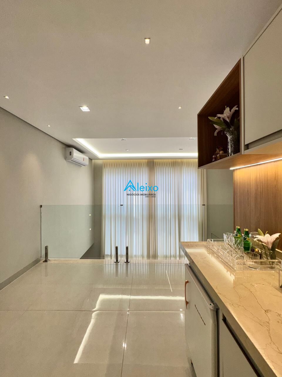 Casa com 4 quartos à venda, 425m² — foto 24 de 37