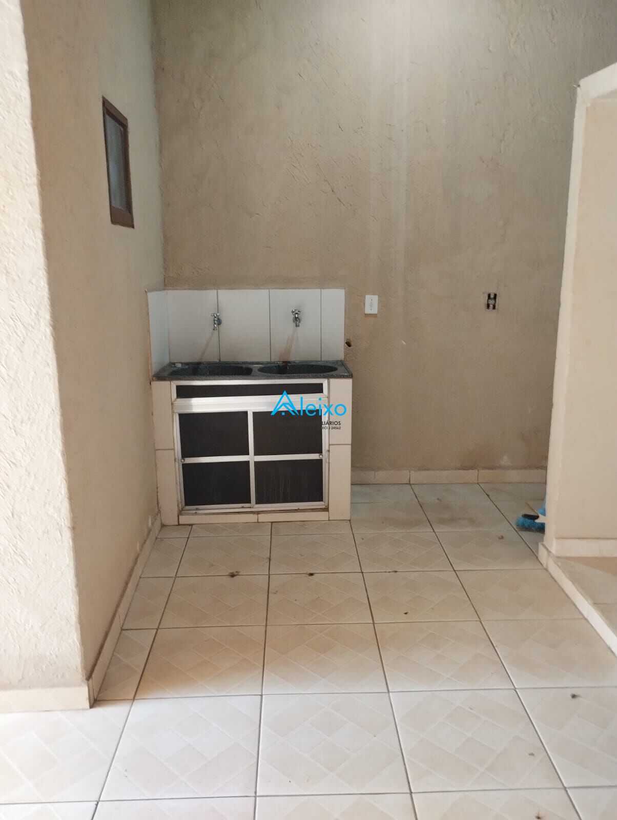 Casa com 2 quartos à venda — foto 10 de 13