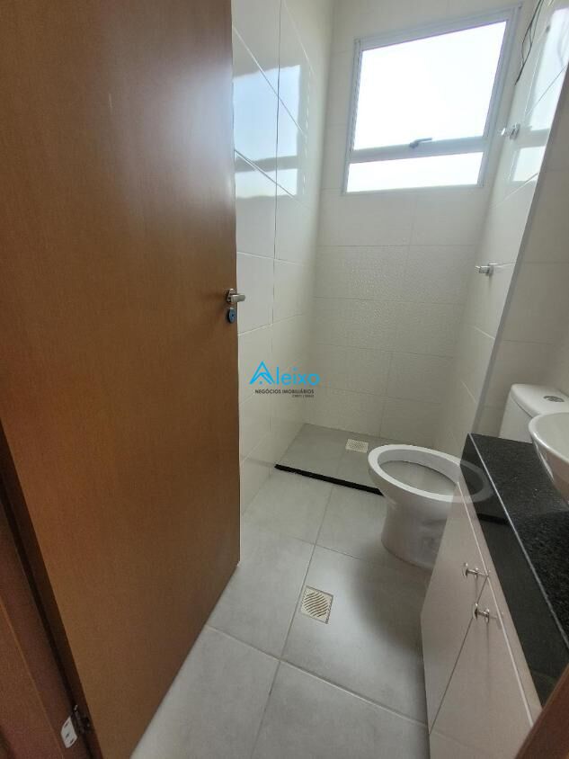 Apartamento com 2 quartos à venda, 50m² — foto 13 de 18