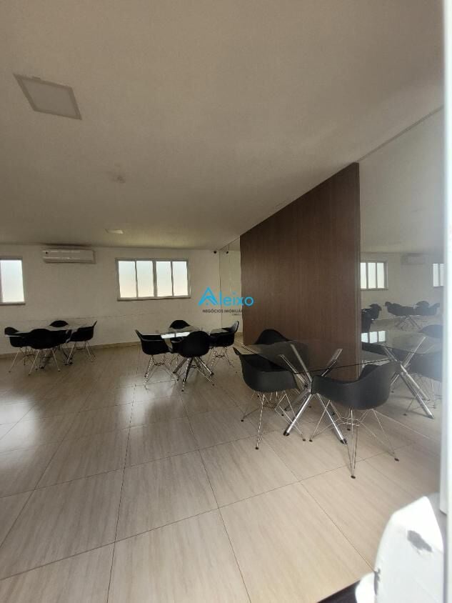 Apartamento com 2 quartos à venda, 50m² — foto 16 de 18