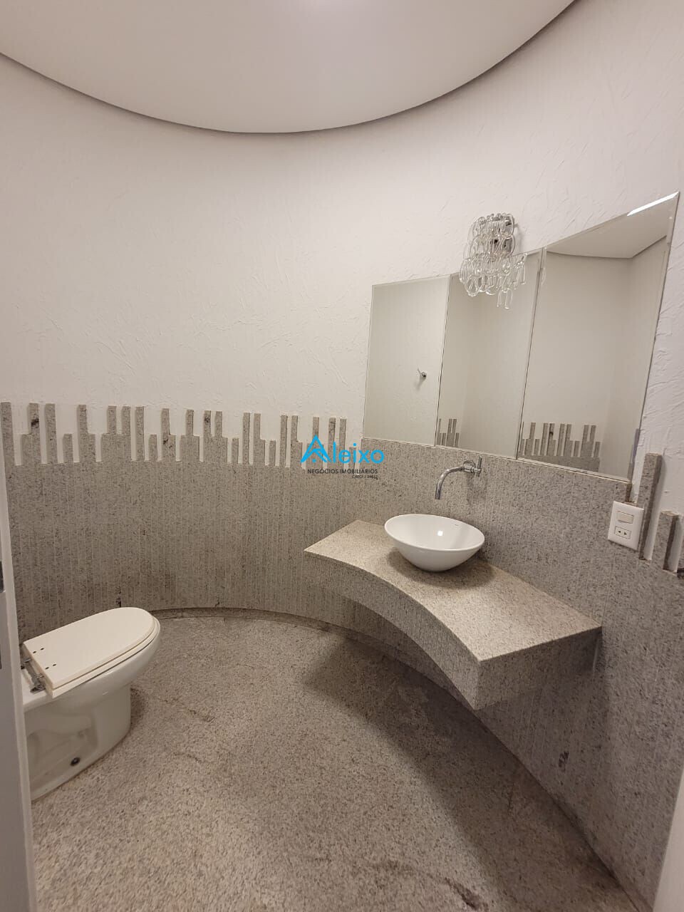 Casa com 3 quartos à venda, 490m² — foto 20 de 22