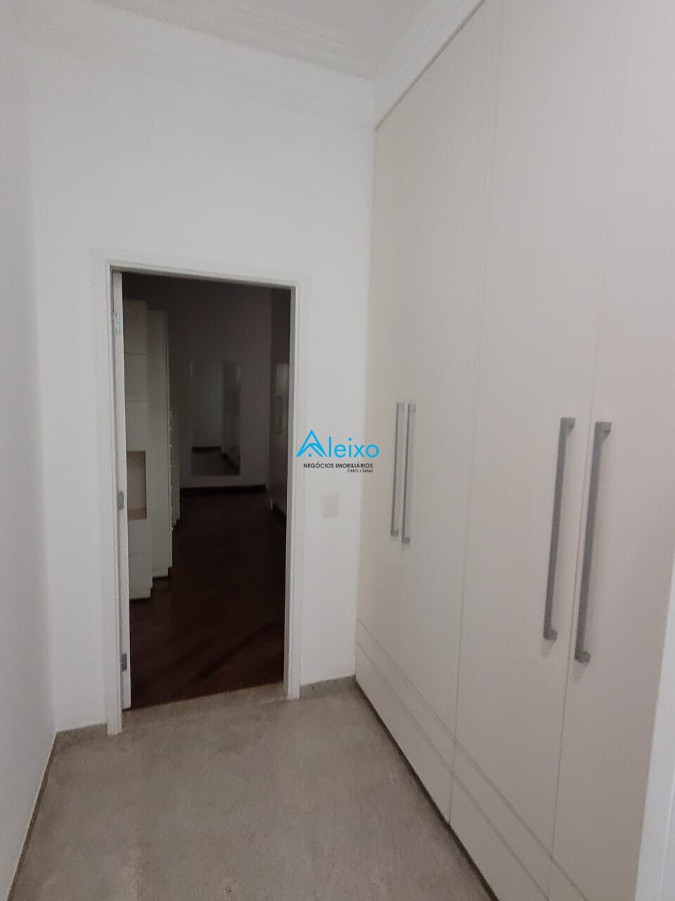Casa com 3 quartos à venda, 490m² — foto 15 de 22